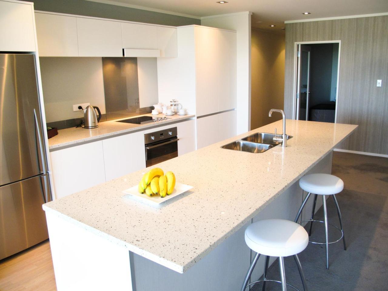 Quayside Luxury Apartments 와카타네 외부 사진