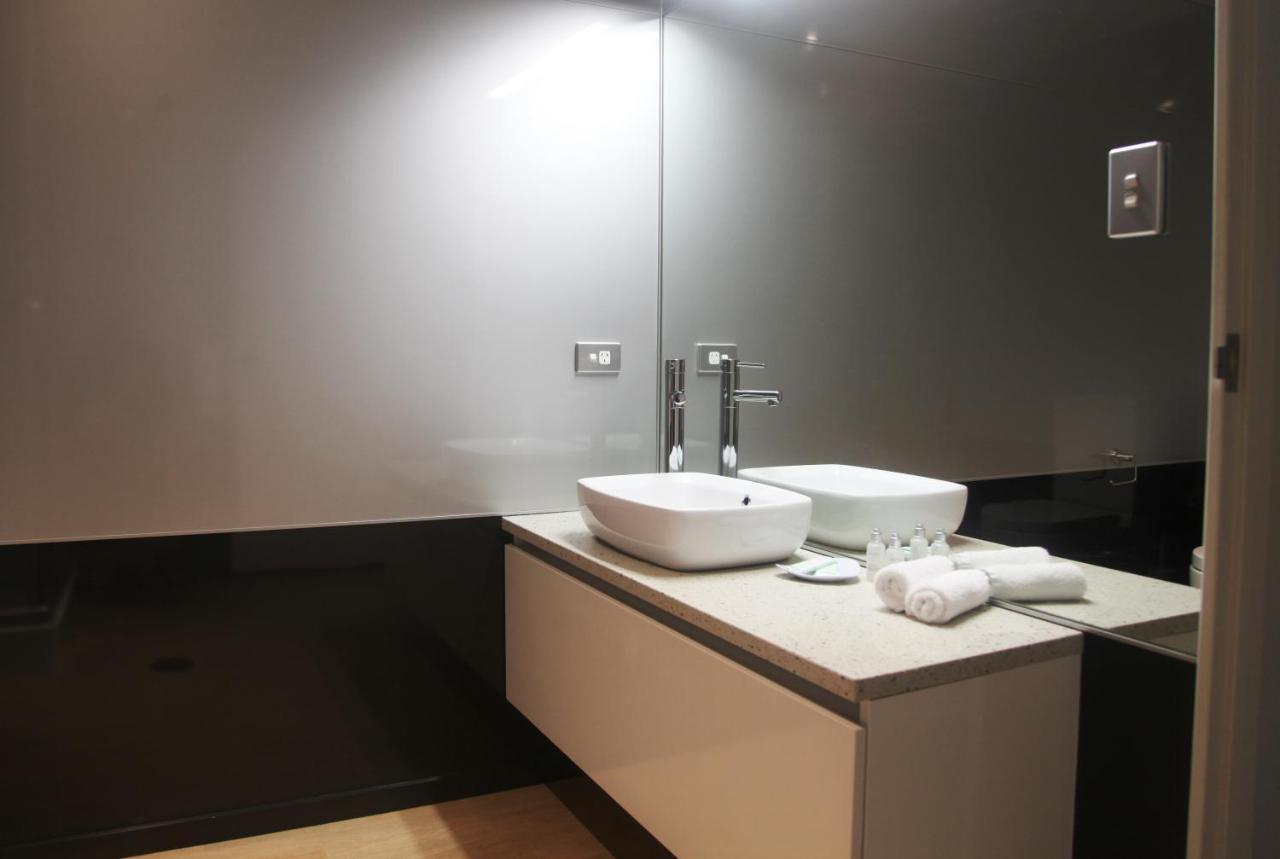 Quayside Luxury Apartments 와카타네 외부 사진
